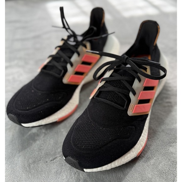 Adidas Ultraboost 22 Shoes Mens Size 10.5 Black Orange Running Parley  GX5464